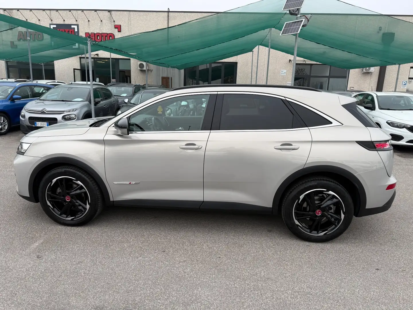 DS Automobiles DS 7 Crossback DS 7 Crossback BlueHDi 130 aut. Performance Line Grigio - 2