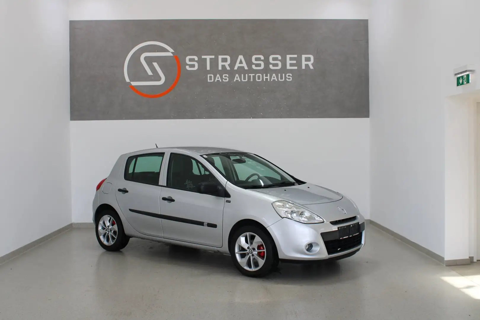 Renault Clio RT 1,4 Grau - 1