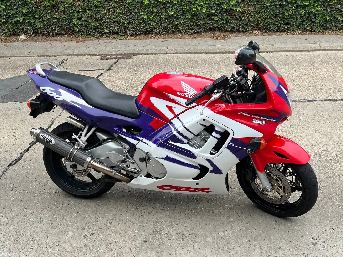 Honda CBR 600 CBR 600 F Rouge - 1