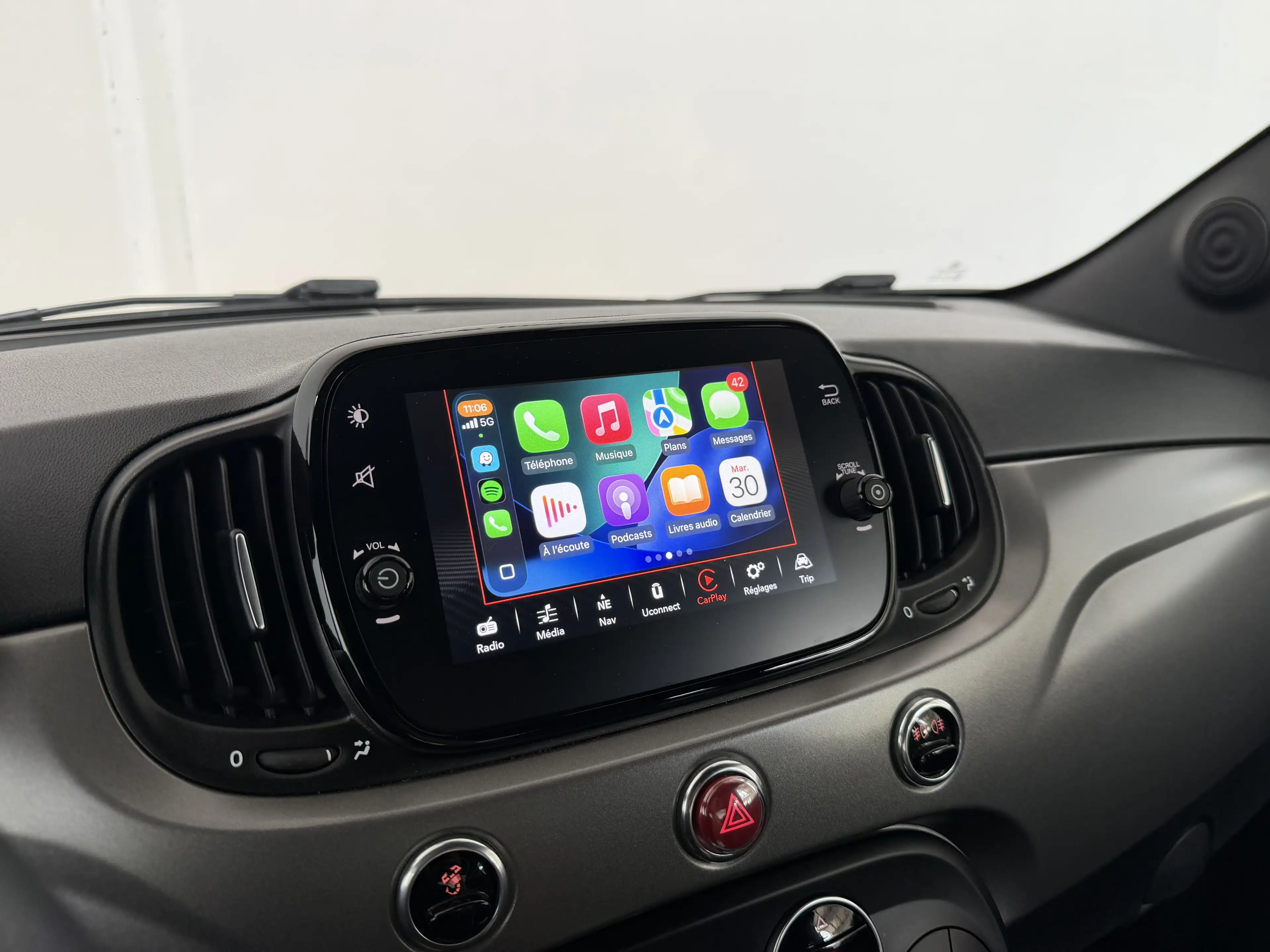 Abarth 595 Turismo 595 1.4 T-Jet Turismo - Carnet Abarth - Carplay - — photo 8
