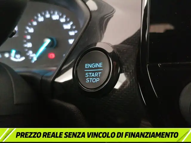 Ford Fiesta view 21