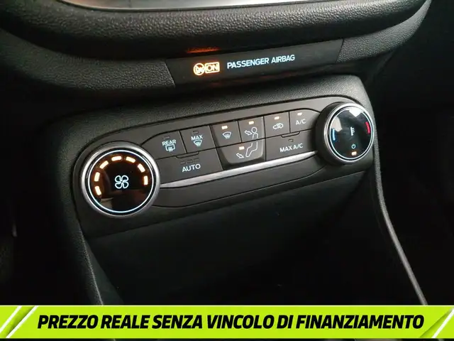 Ford Fiesta view 14
