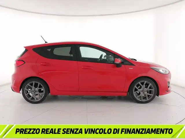 Ford Fiesta view 3