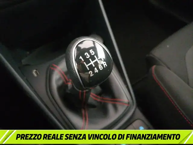 Ford Fiesta view 13