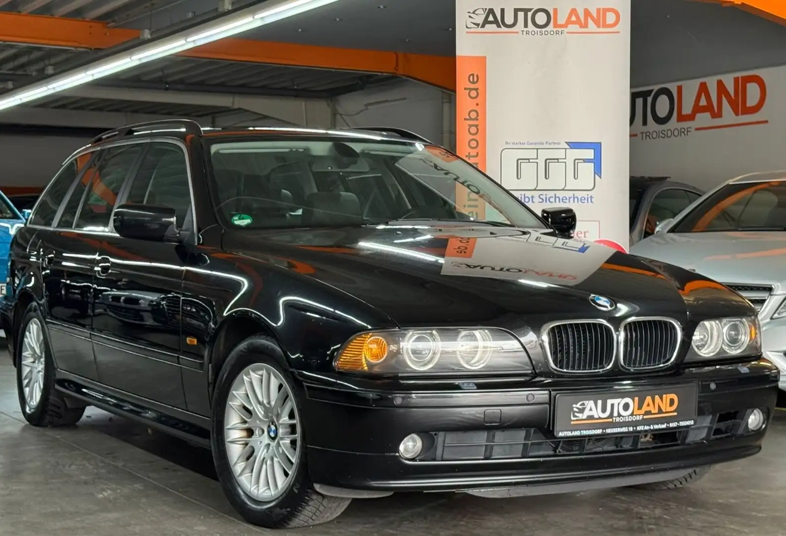 BMW 520 i Touring*AUTOM*LEDER*SHZ*ESGD*XENON*TEMPO* Schwarz - 1