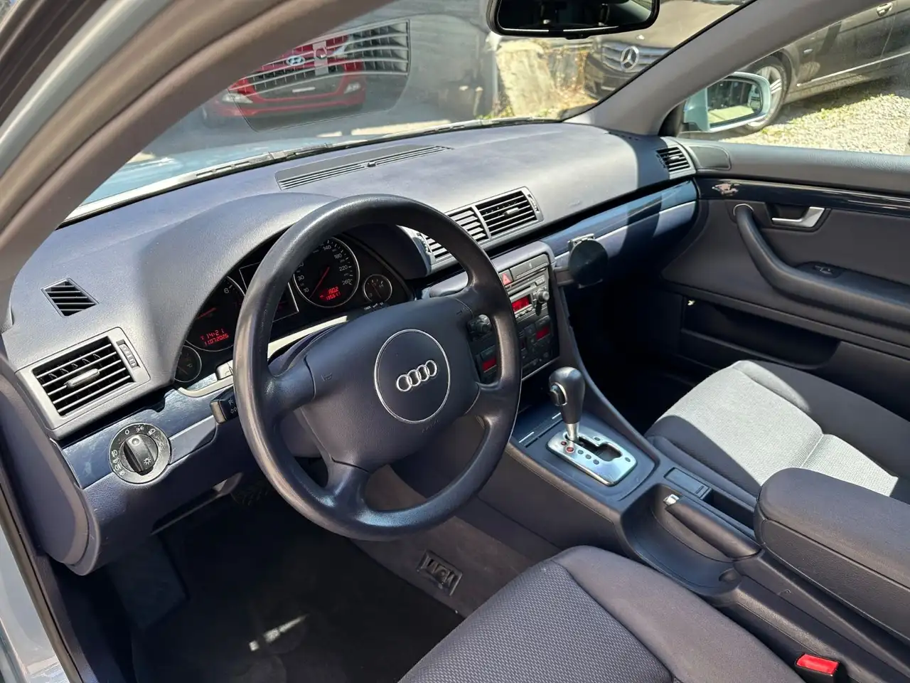 Audi A4 2.0 Automatik/ Xenon/ Klima/ SHZ, foto 8