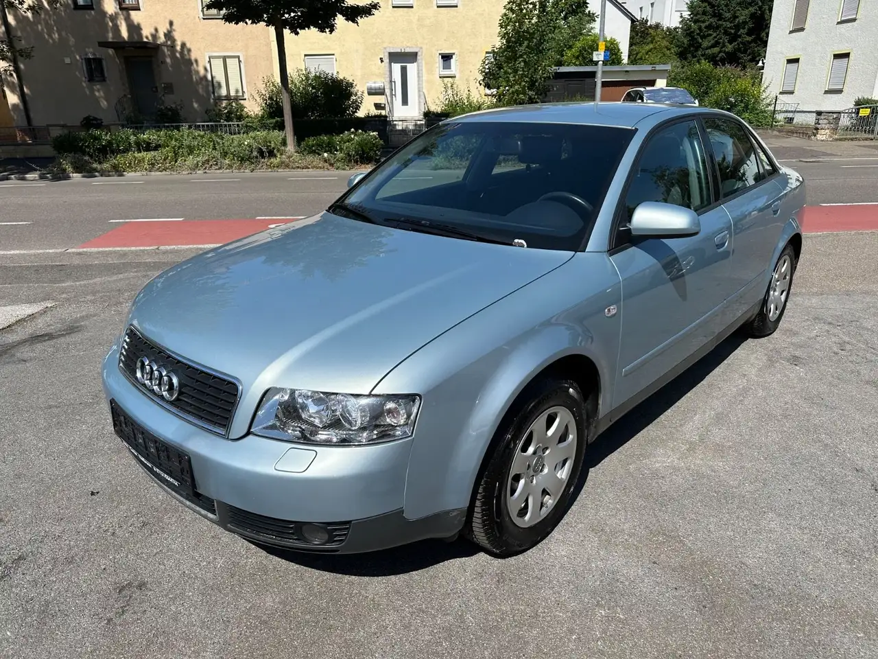 Audi A4 2.0 Automatik/ Xenon/ Klima/ SHZ, foto 2