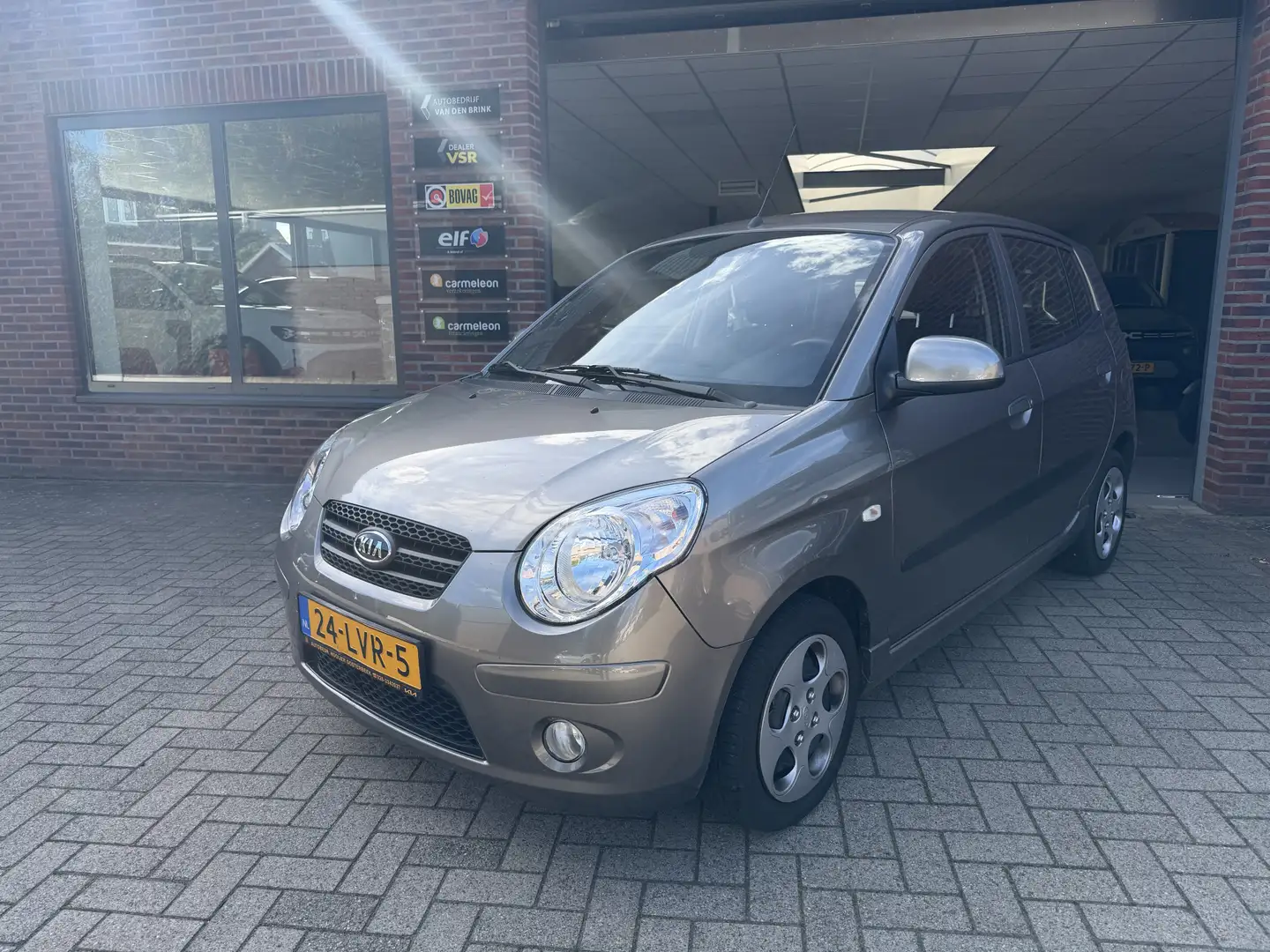 Kia Picanto 1.0 Seven/Airco/Lage km stand Gris - 1