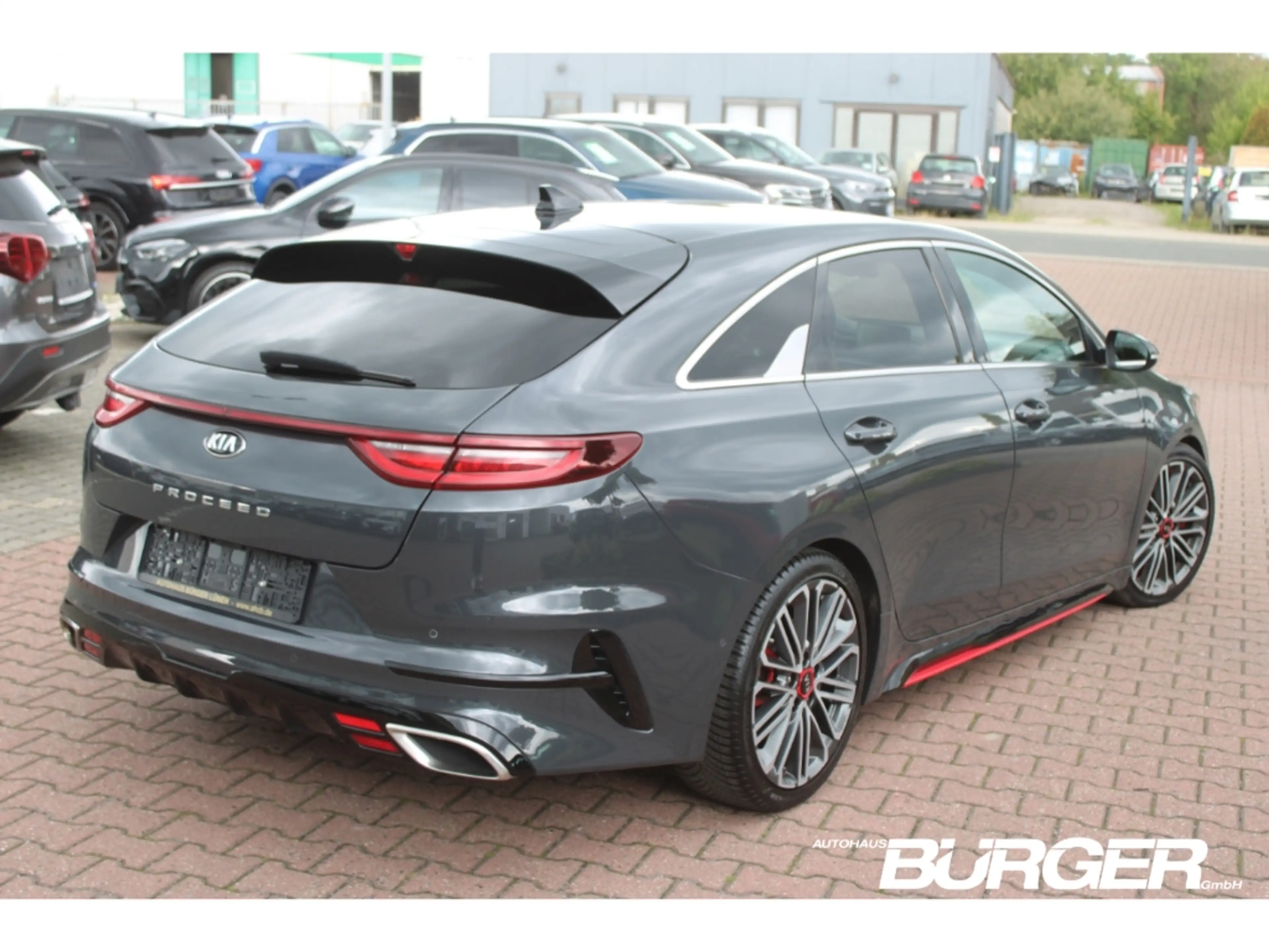 Kia ProCeed / pro_cee'd GT 1.6 T-GDI Pano Navi LED JBL Kamera SitzHZG digi — photo 5