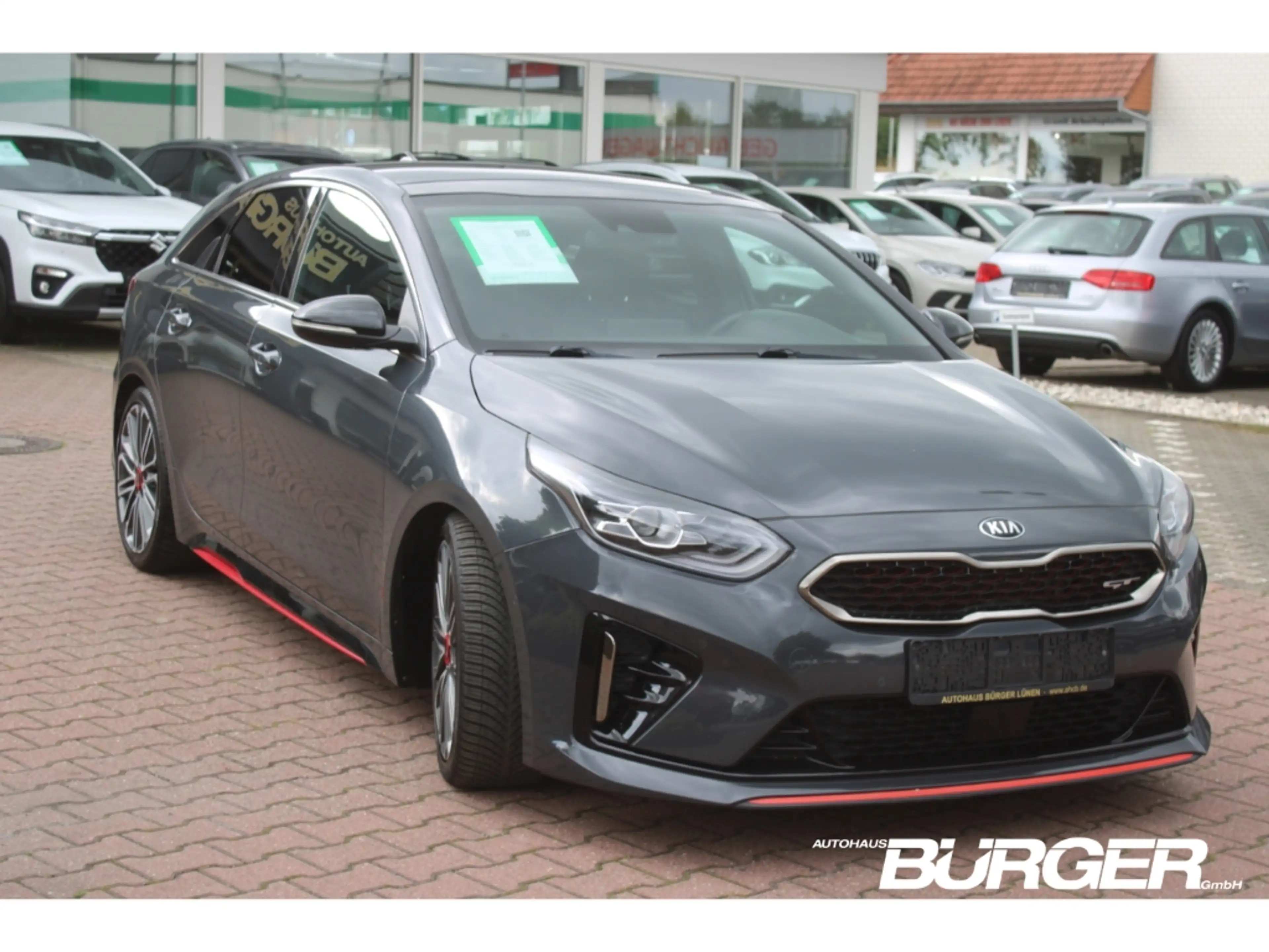 Kia ProCeed / pro_cee'd GT 1.6 T-GDI Pano Navi LED JBL Kamera SitzHZG digi — photo 3