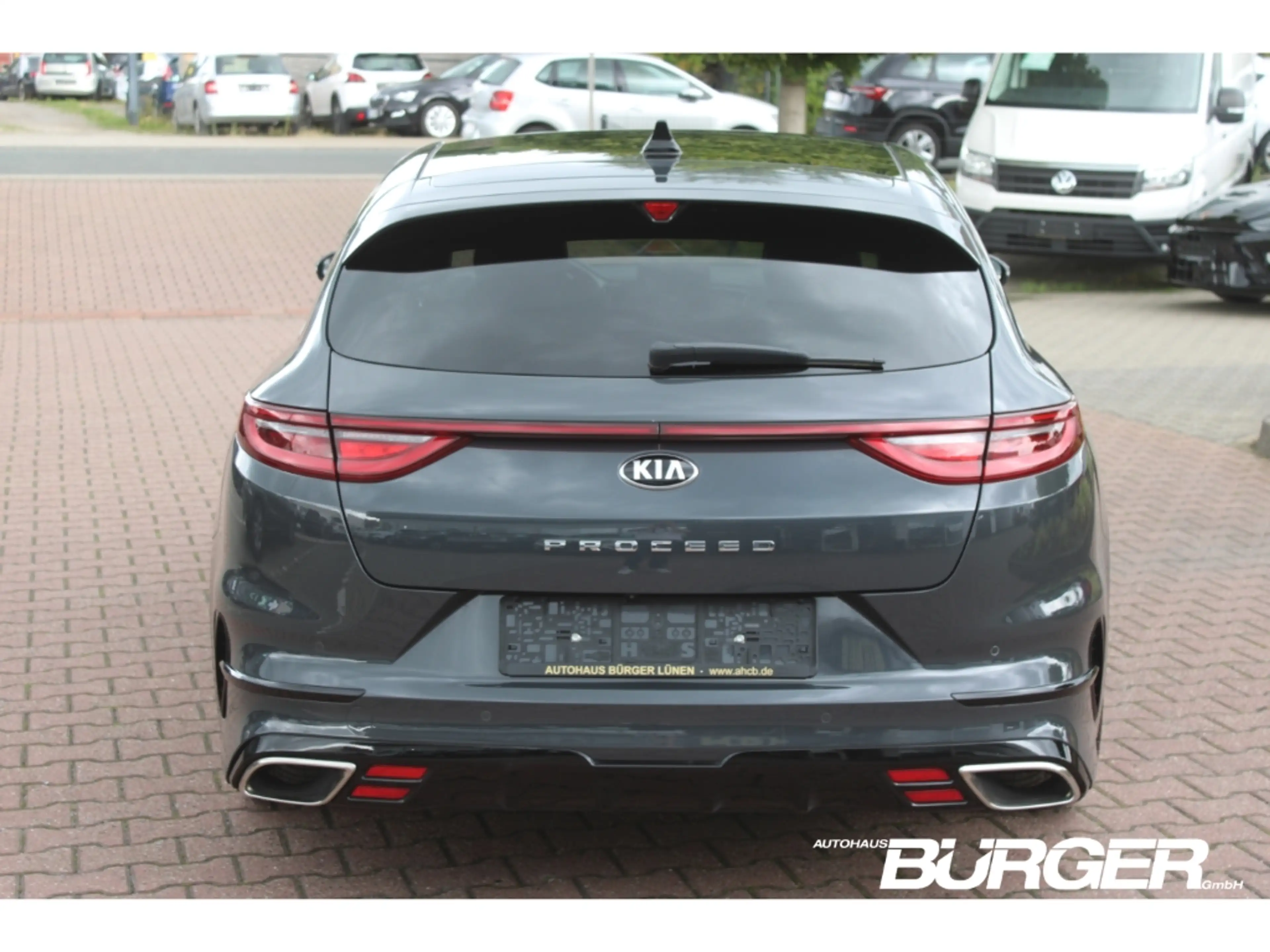 Kia ProCeed / pro_cee'd GT 1.6 T-GDI Pano Navi LED JBL Kamera SitzHZG digi — photo 6