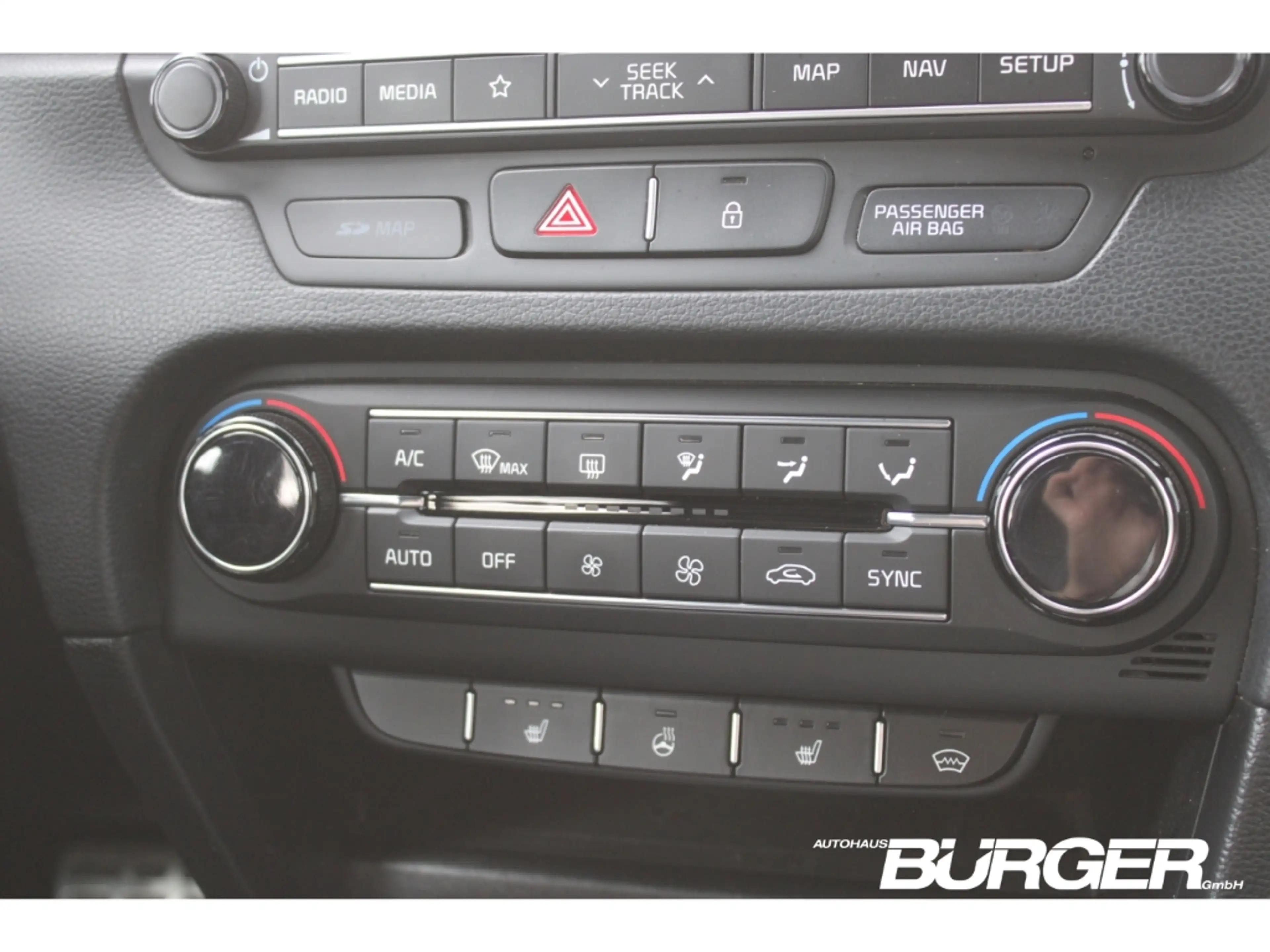 Kia ProCeed / pro_cee'd GT 1.6 T-GDI Pano Navi LED JBL Kamera SitzHZG digi — photo 11