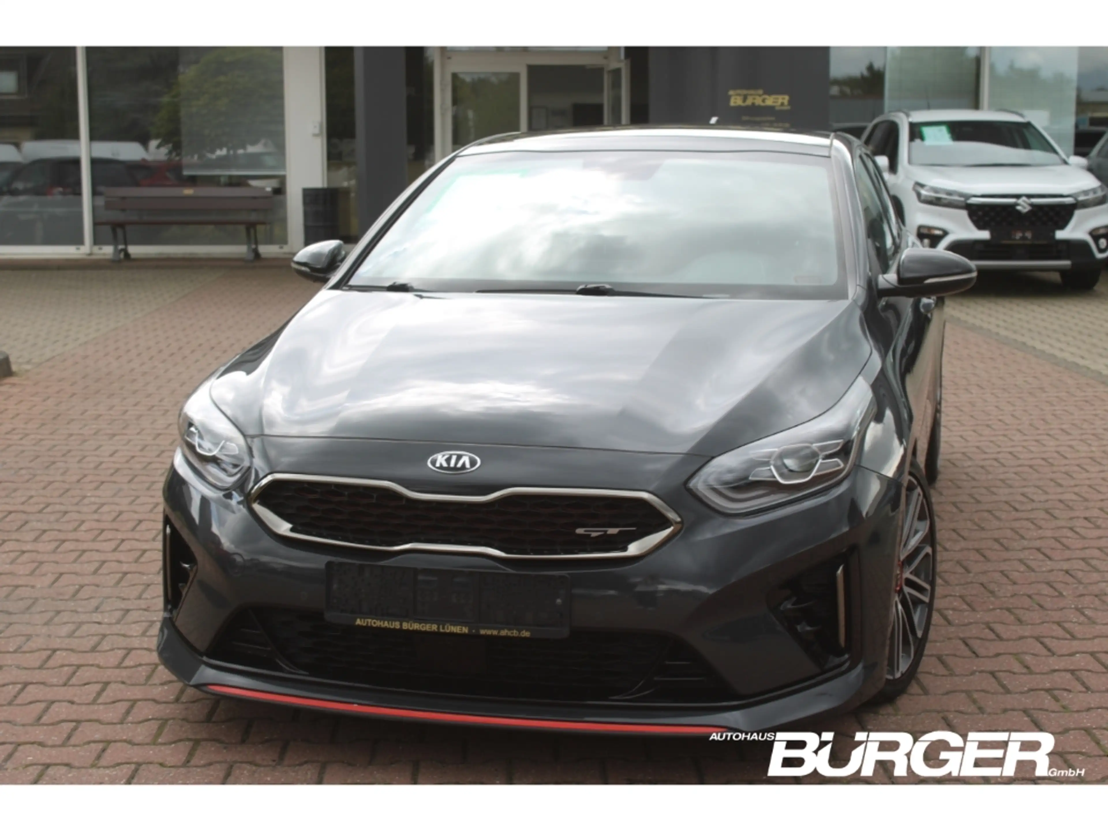 Kia ProCeed / pro_cee'd GT 1.6 T-GDI Pano Navi LED JBL Kamera SitzHZG digi — photo 2