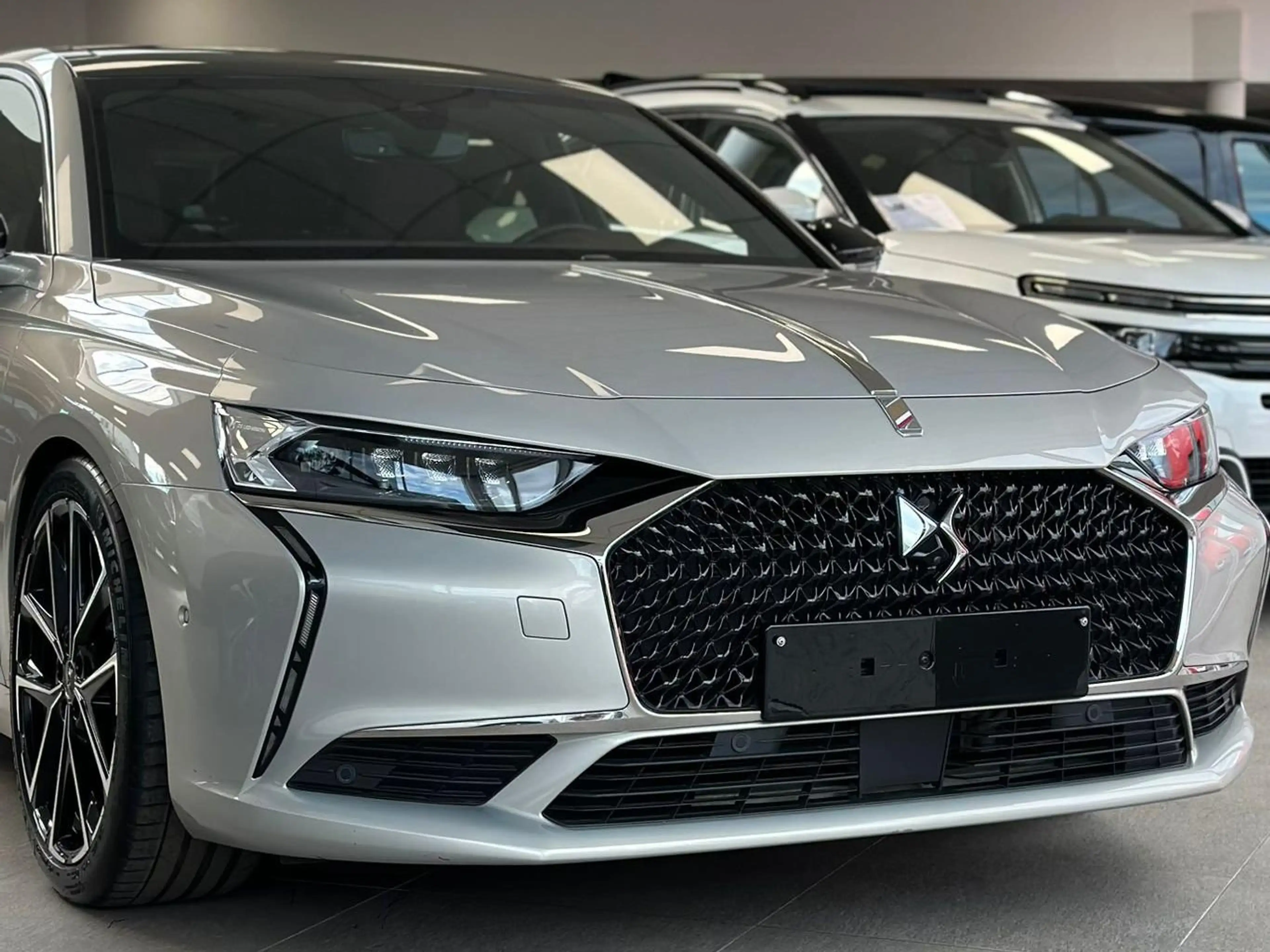 DS Automobiles DS 9 DS9 E-Tense 360PK 4x4 Automatik RIVOLI + — photo 5