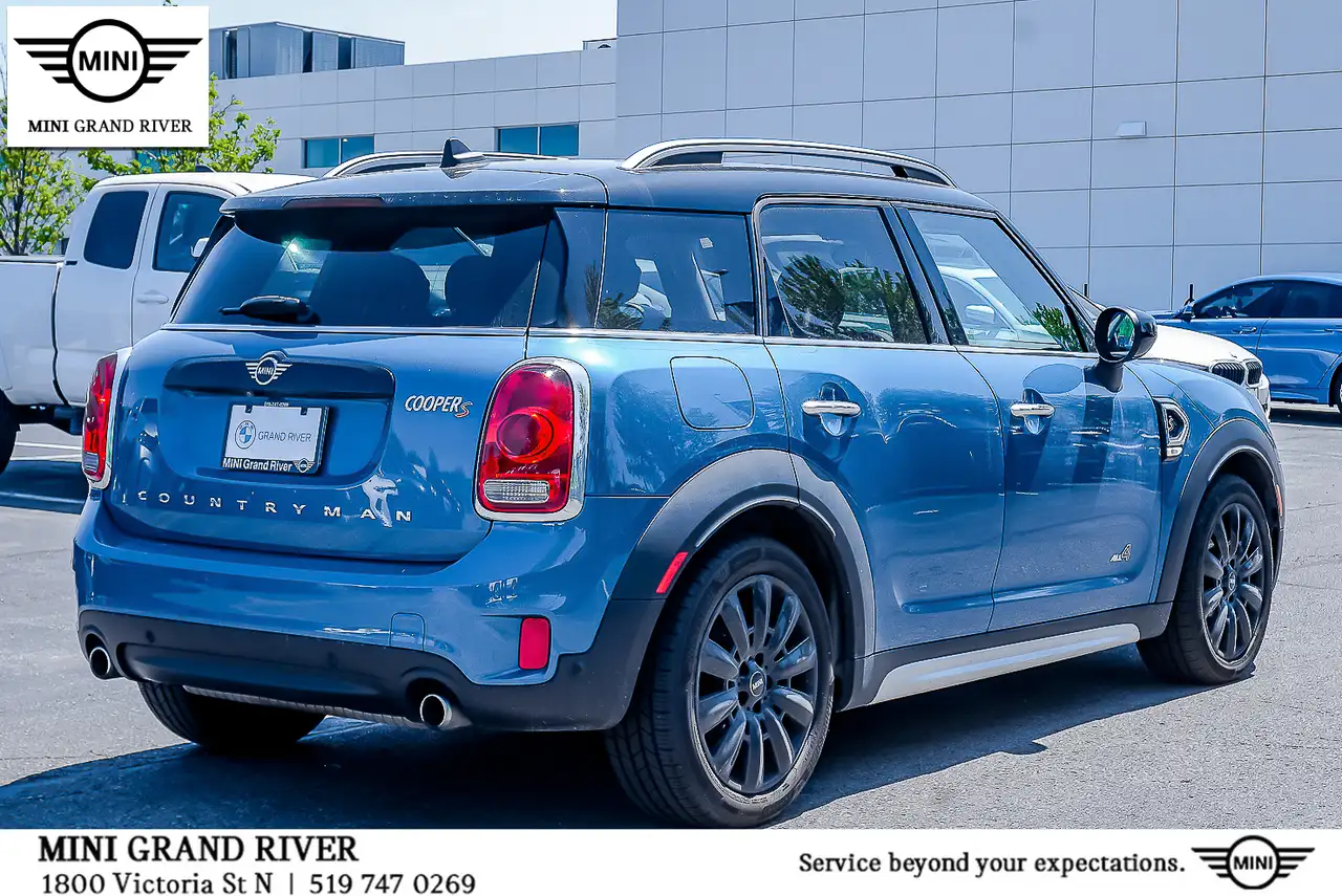 MINI Countryman снимка MINI Countryman