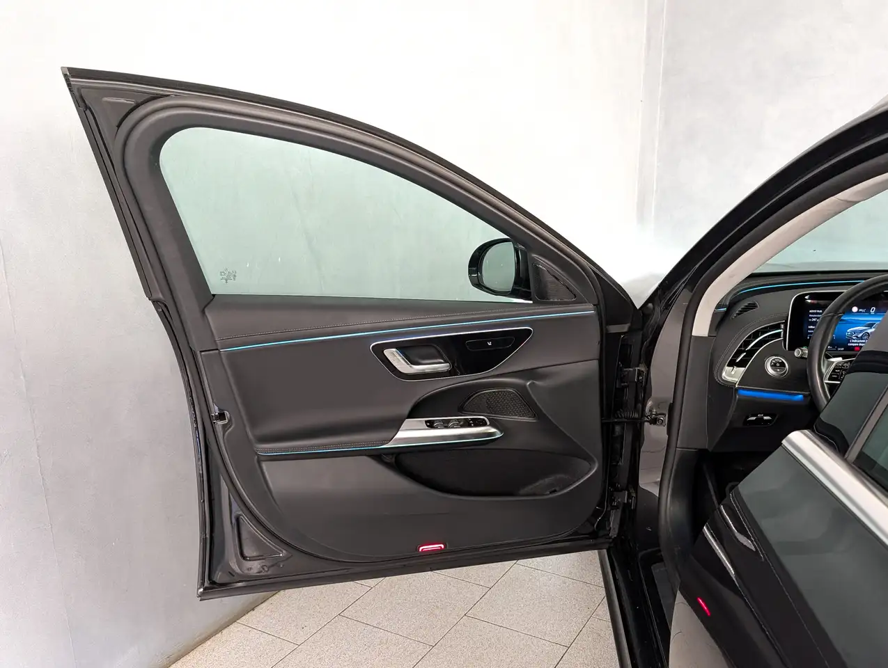 Mercedes-Benz E 300 STATION WAGON 300de EQ Plug-In Hybrid Automatic Advangarde Advanced 20