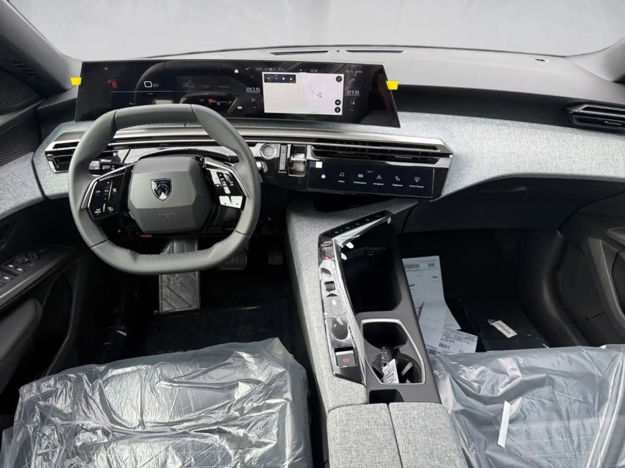 Peugeot 5008 ALLURE Hybrid 145 e-DCS6 8