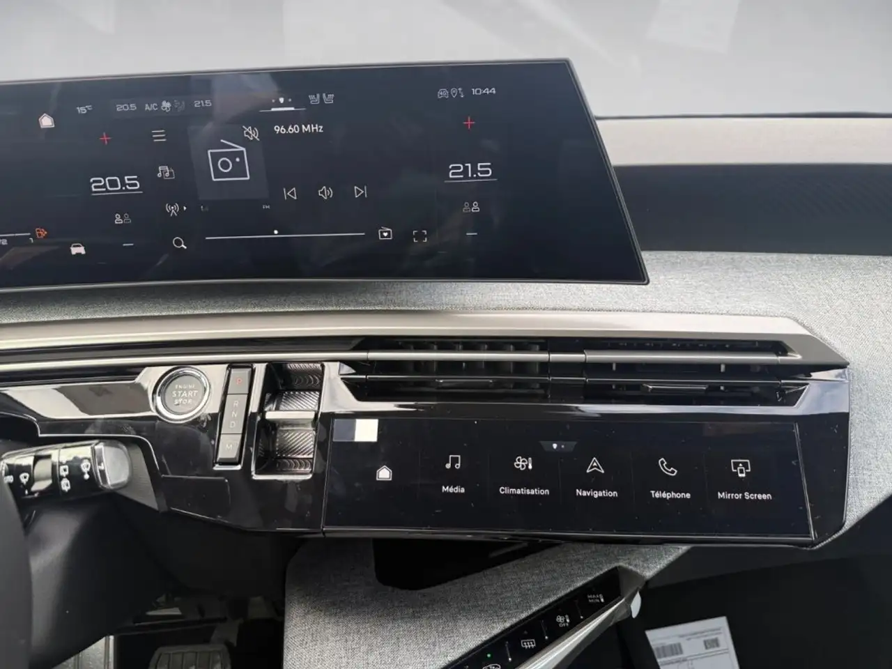 Peugeot 5008 ALLURE Hybrid 145 e-DCS6 11
