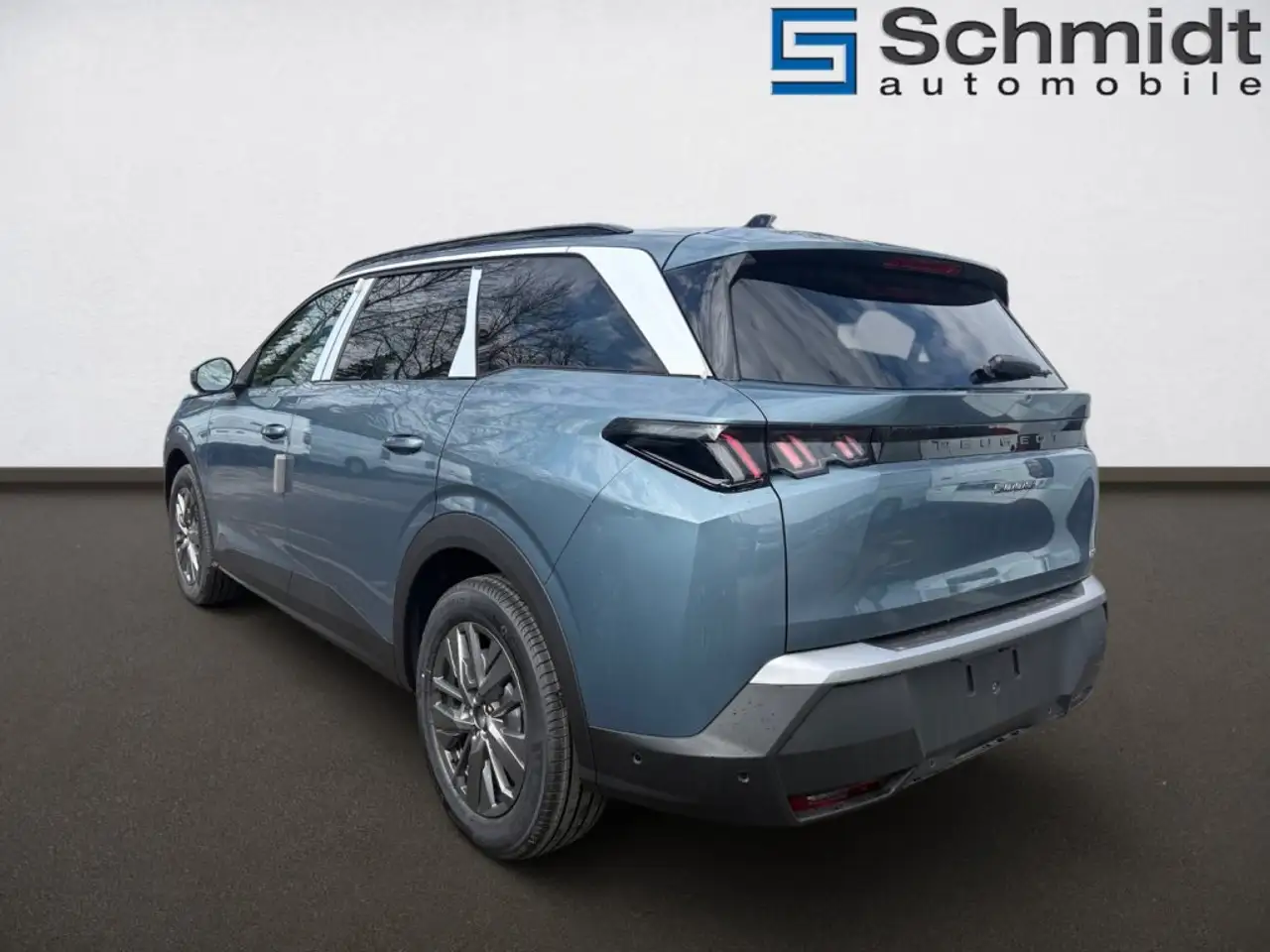 Peugeot 5008 ALLURE Hybrid 145 e-DCS6 3