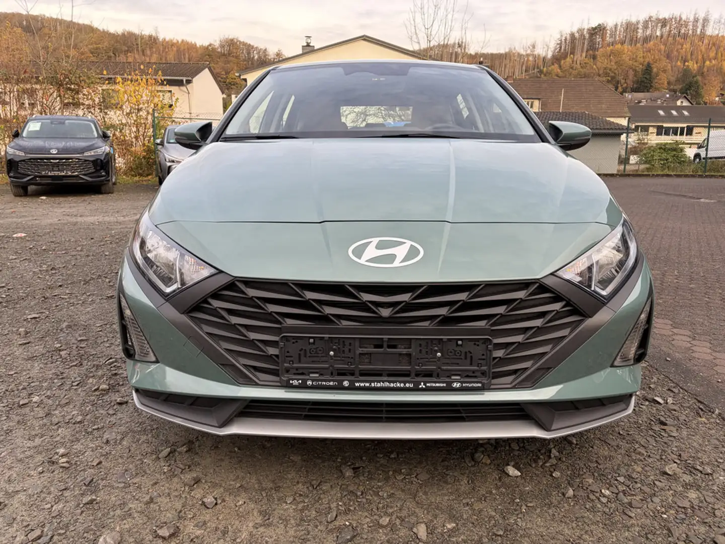 Hyundai i20 1.2 Select Grün - 2