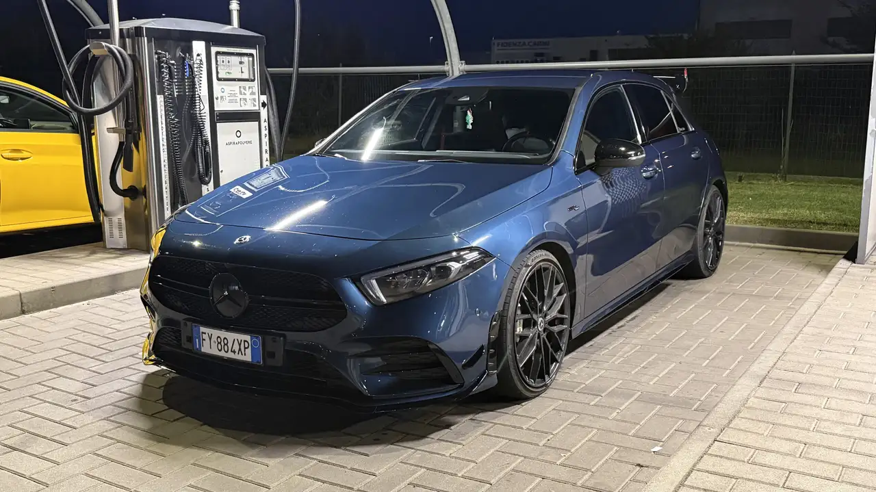 Mercedes-Benz A 35 AMG