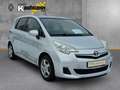 Toyota Verso-S Life Plateado - thumbnail 2
