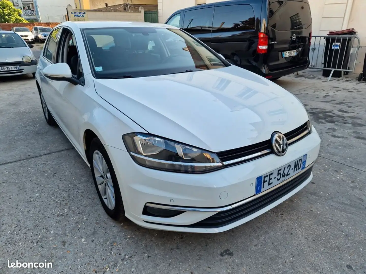 Volkswagen Golf 1.6 tdi 115ch confortline entretien a jour Blanco - 2