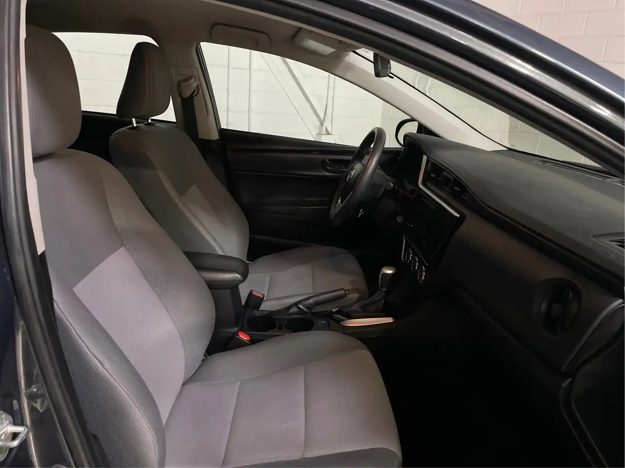Toyota Corolla снимка Toyota Corolla