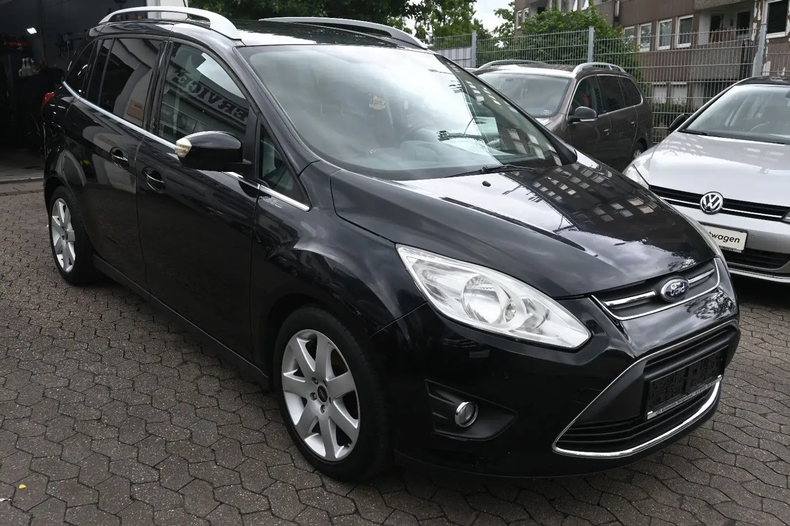 Ford Grand C-Max Champions*7-Sitzer*Cam*2xSchiebetür Schwarz - 2