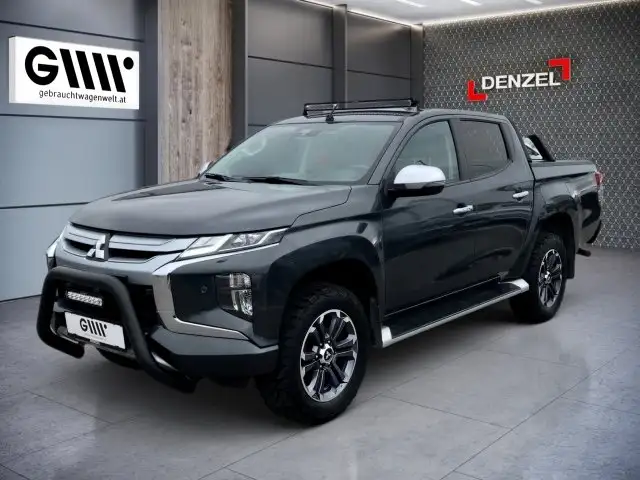 Mitsubishi L200 0 2,2 DI-D HP 4WD Doppelkabine Diamond Aut.