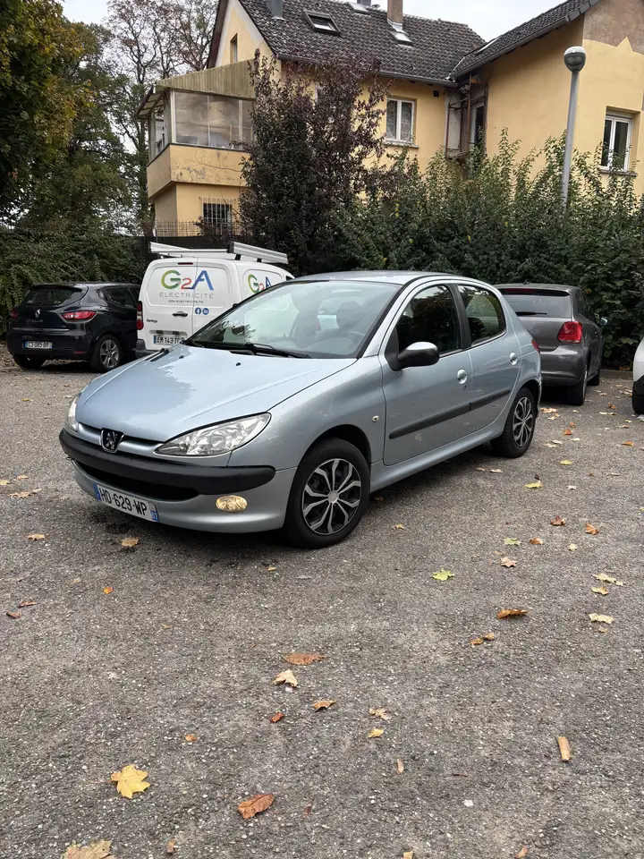 Peugeot 206 1.4e 75ch Urban