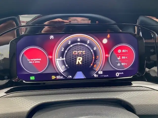 Volkswagen Golf view 24