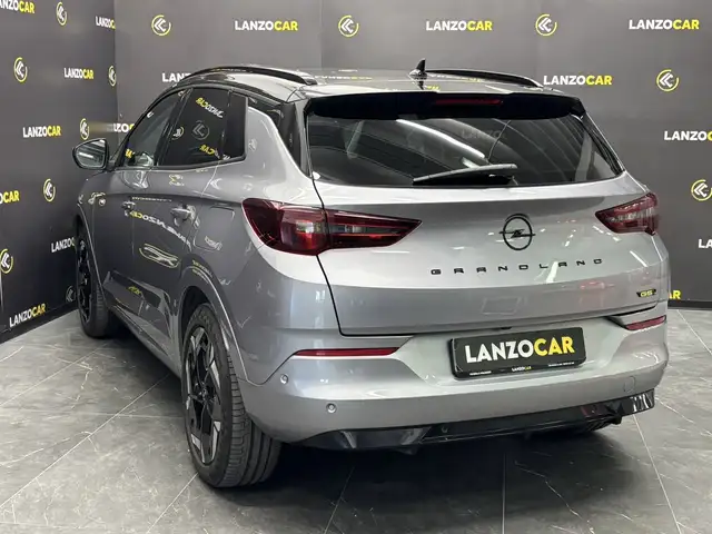 Opel Grandland view 6