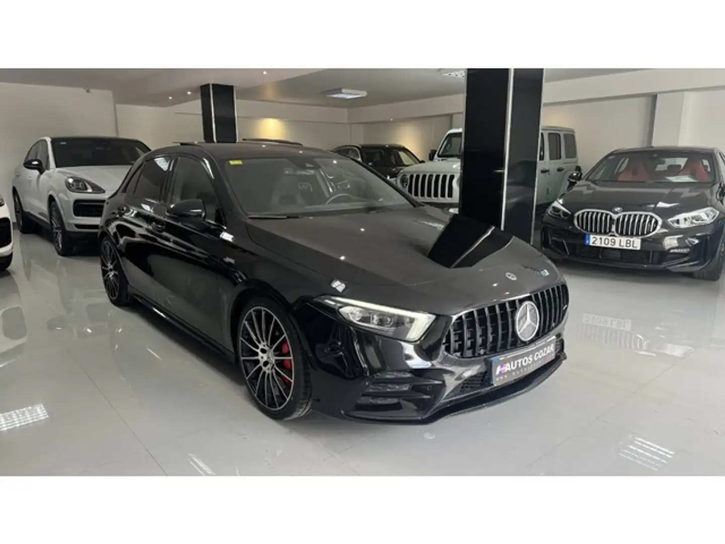 Mercedes-Benz A 35 AMG 4Matic+ 7G-DCT Negro - 1