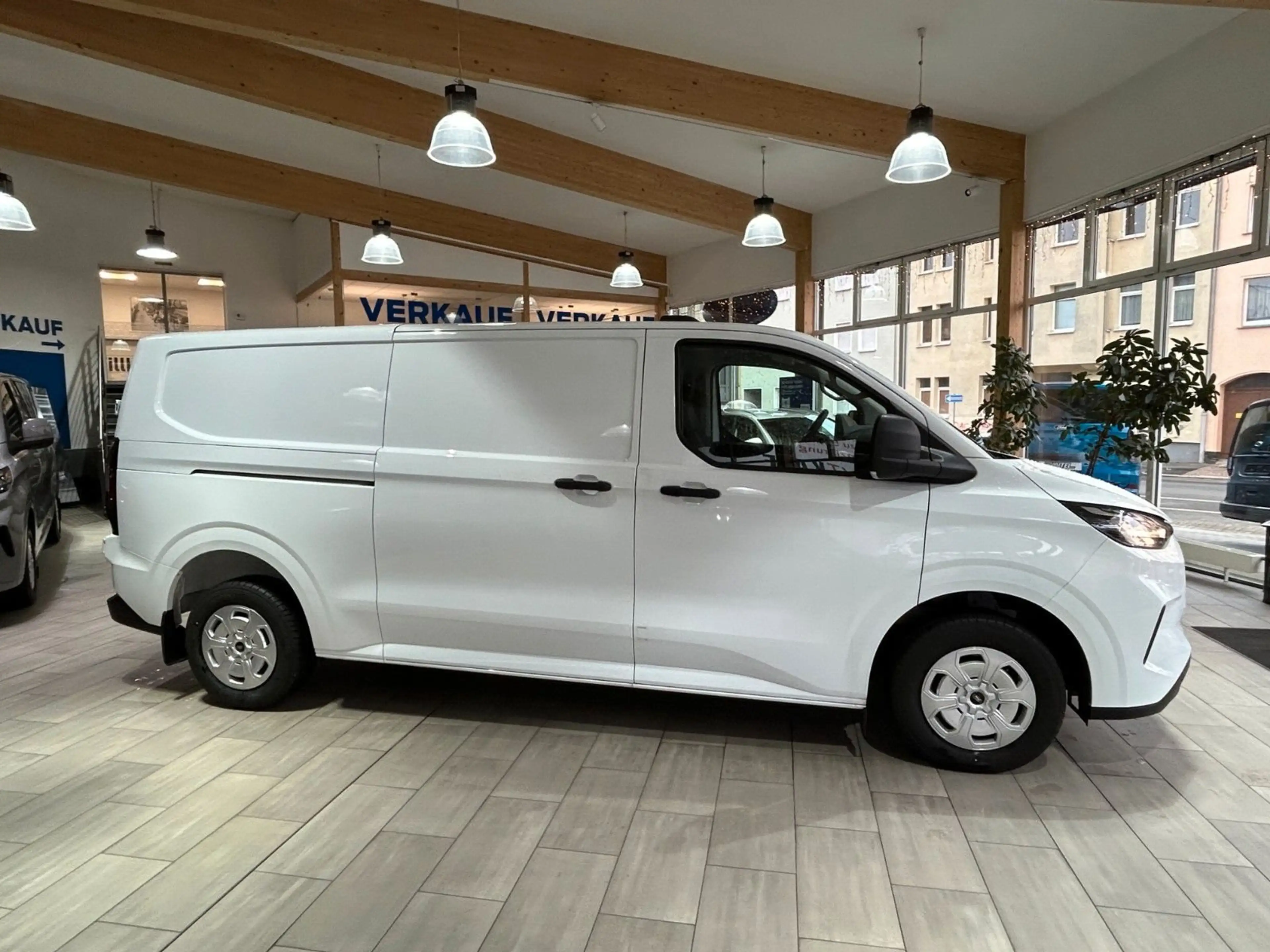 Ford Transit Custom Kasten 320 L2 Trend — photo 4