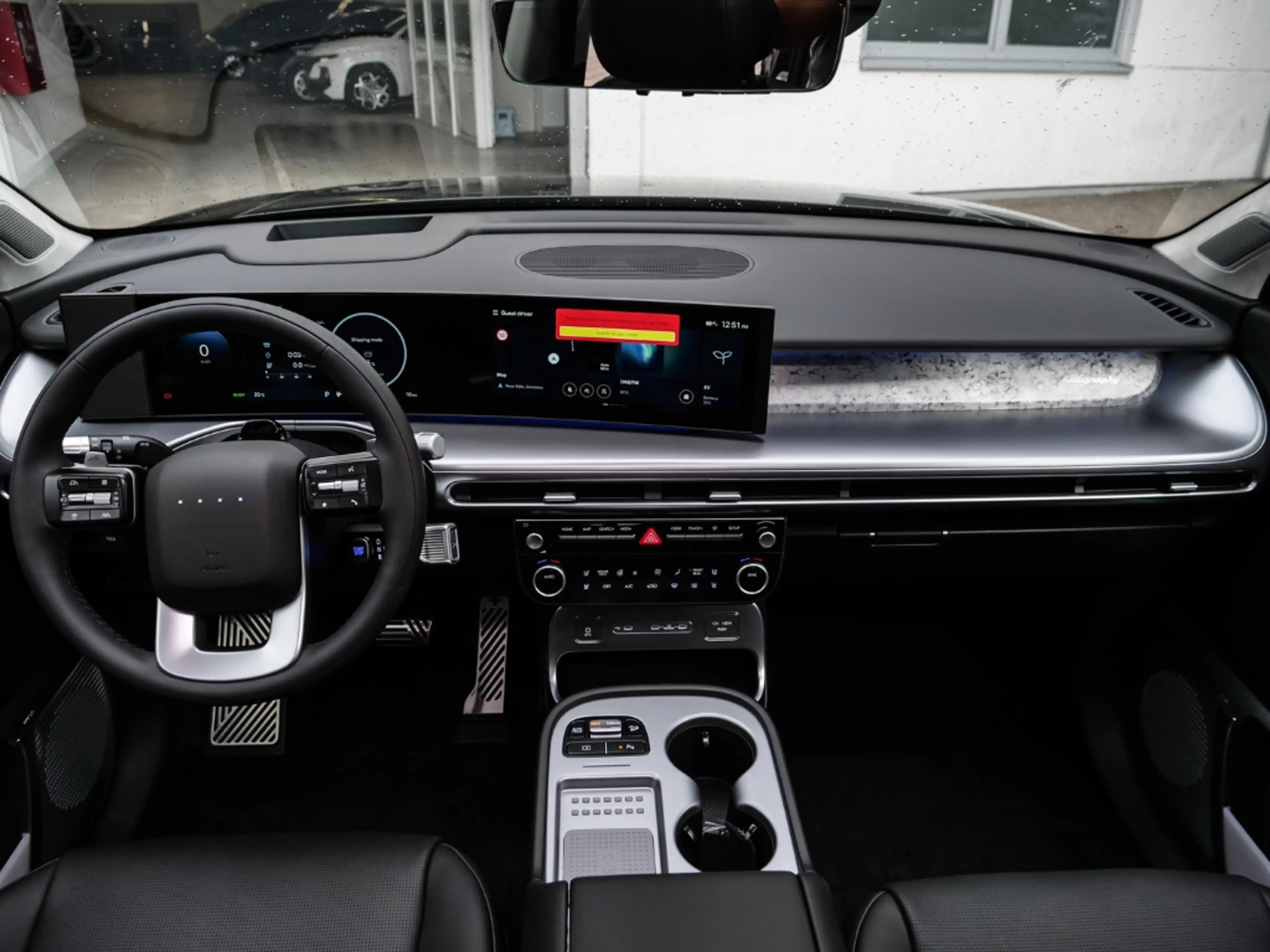 Hyundai IONIQ 9 6-Sitzer (MY26) 110 kWh (307 PS) 4WD UNIQ Panorama — photo 10