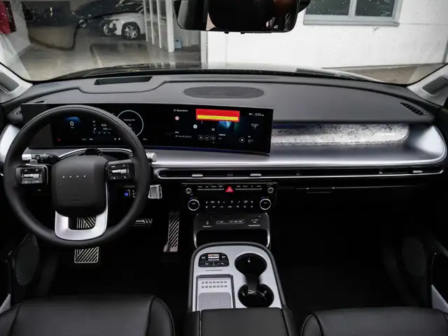 Hyundai Ioniq 9 view 10