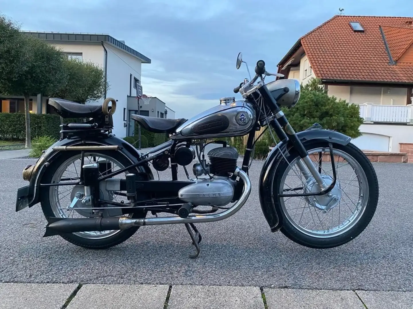 Hercules 313 Černá - 2