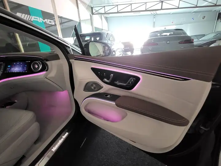 Mercedes-Benz EQS 2025, foto 45