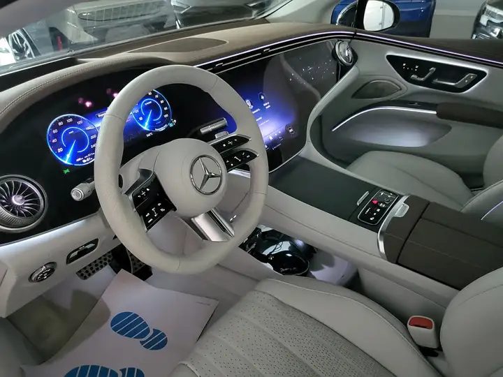 Mercedes-Benz EQS 2025, foto 24