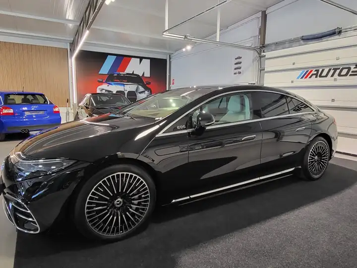 Mercedes-Benz EQS 2025, foto 2