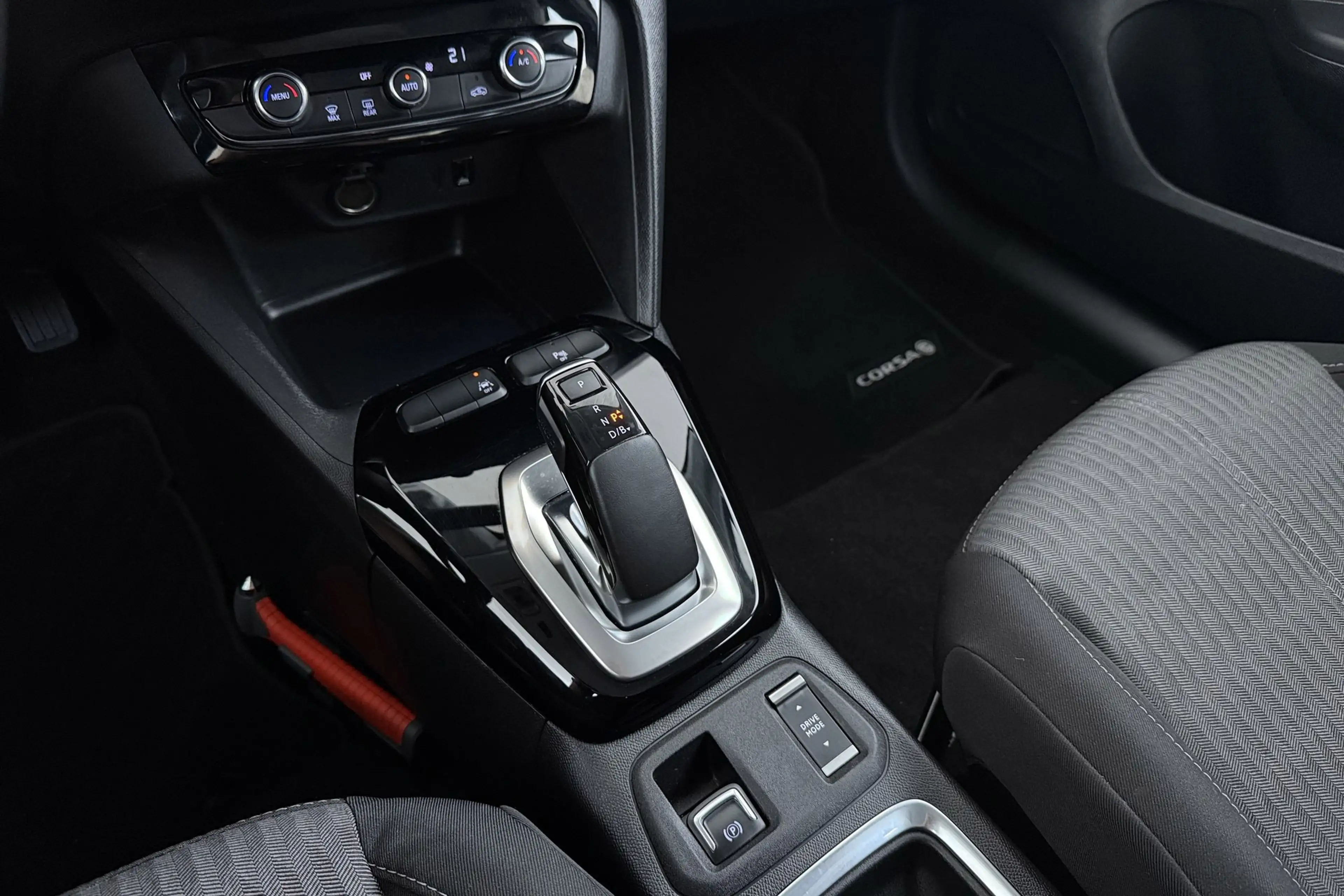 Opel Corsa-e Edition 50 kWh | Org NL | CarPlay | SOH 94% | 3 Fa — photo 28