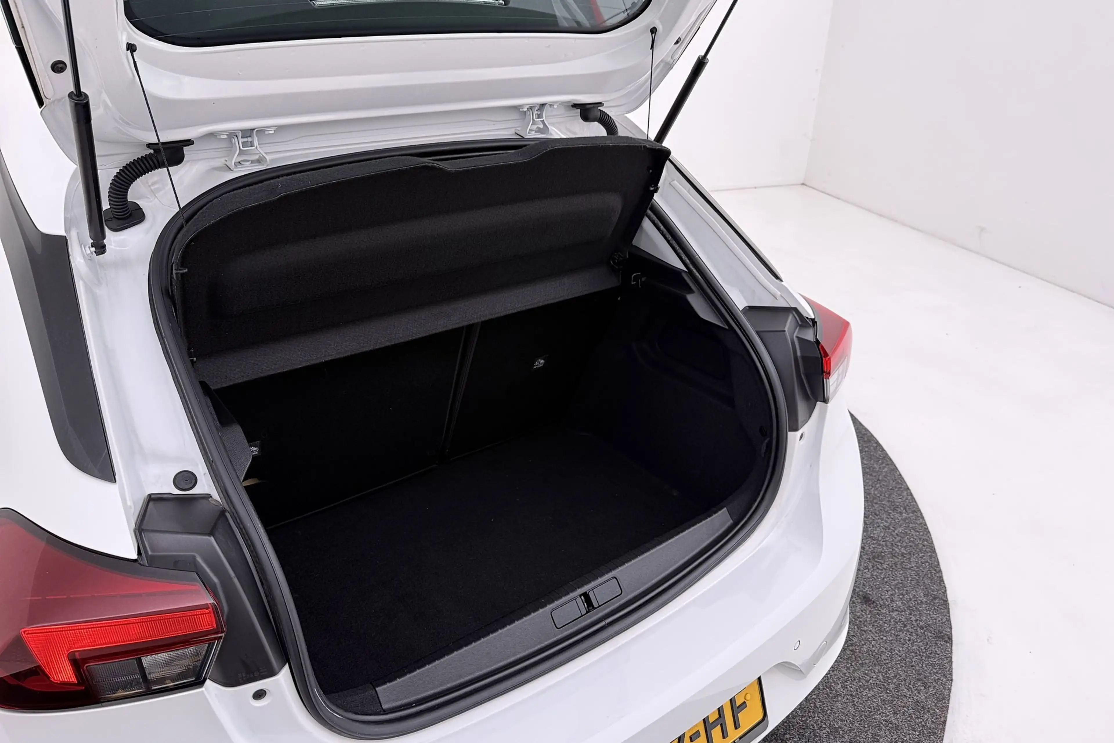 Opel Corsa-e Edition 50 kWh | Org NL | CarPlay | SOH 94% | 3 Fa — photo 40