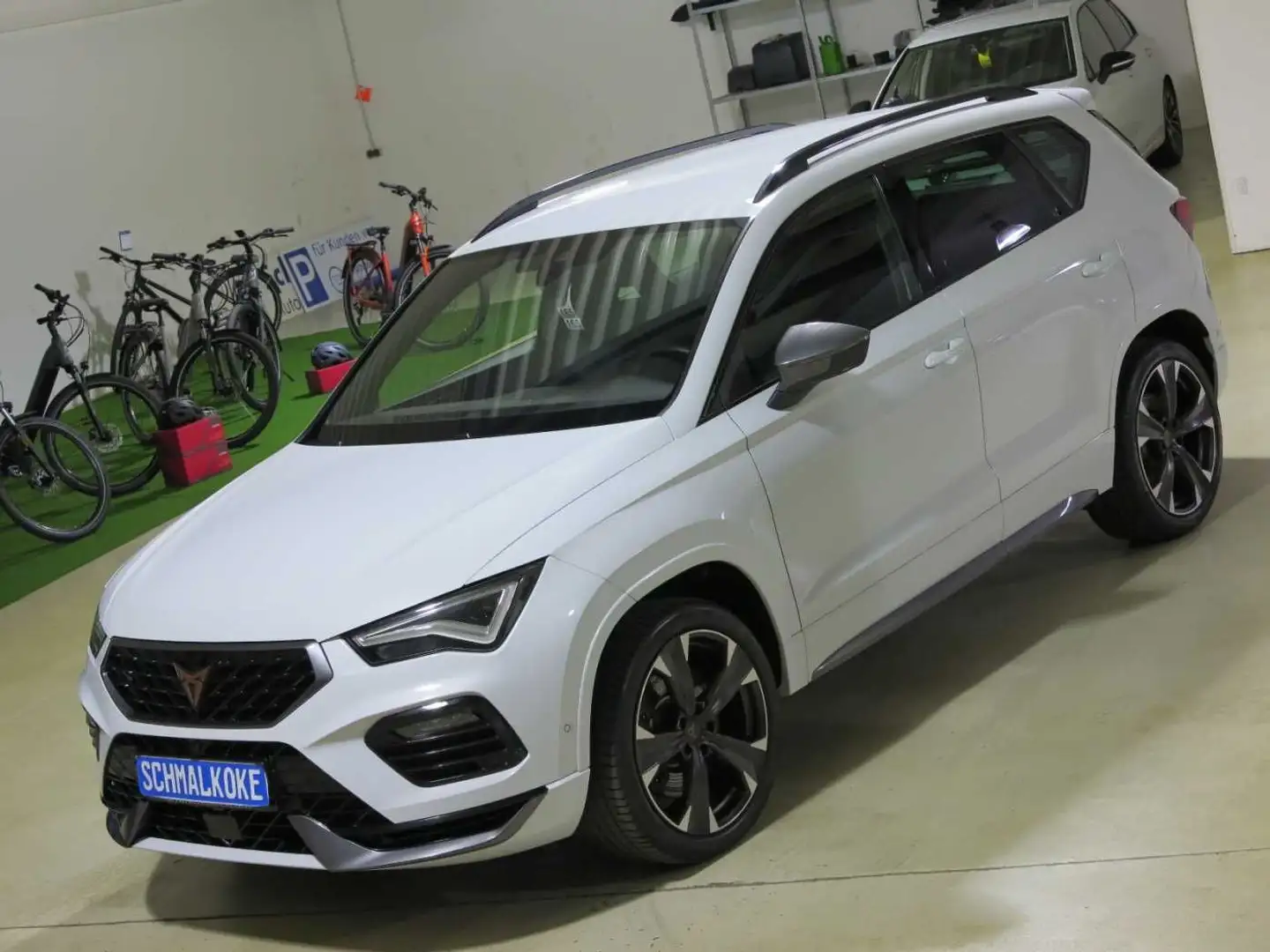 CUPRA Ateca 2.0 TSI 4Drive DSG7 AHK Navi LM19 DAB LED White - 2