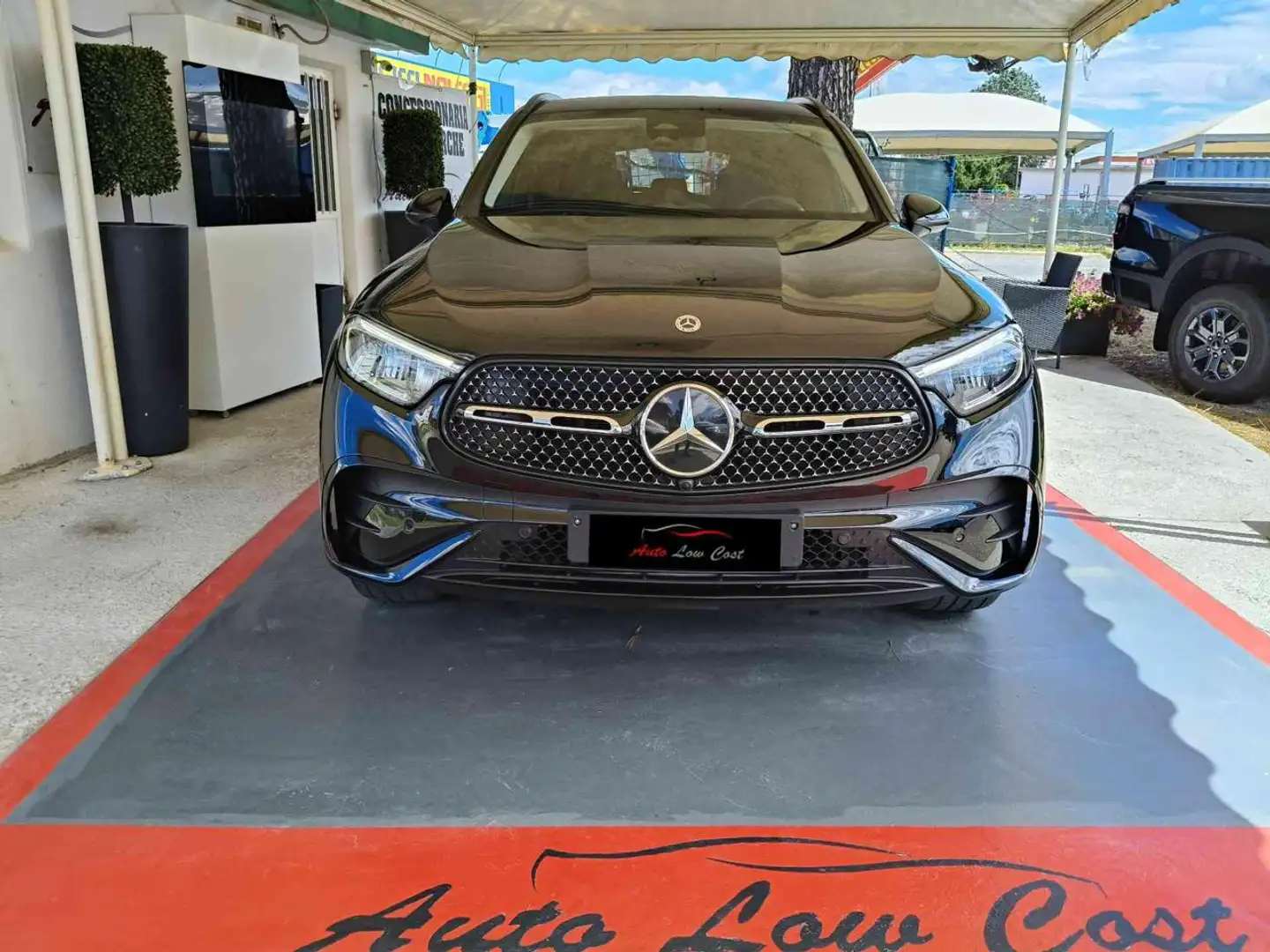 Mercedes-Benz GLC 220 d 4Matic Mild Hybrid AMG Line Advanced Noir - 1