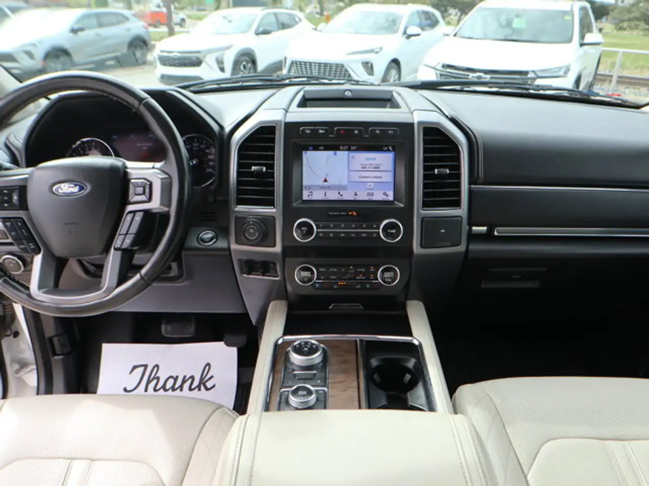 Ford Expedition снимка Ford Expedition