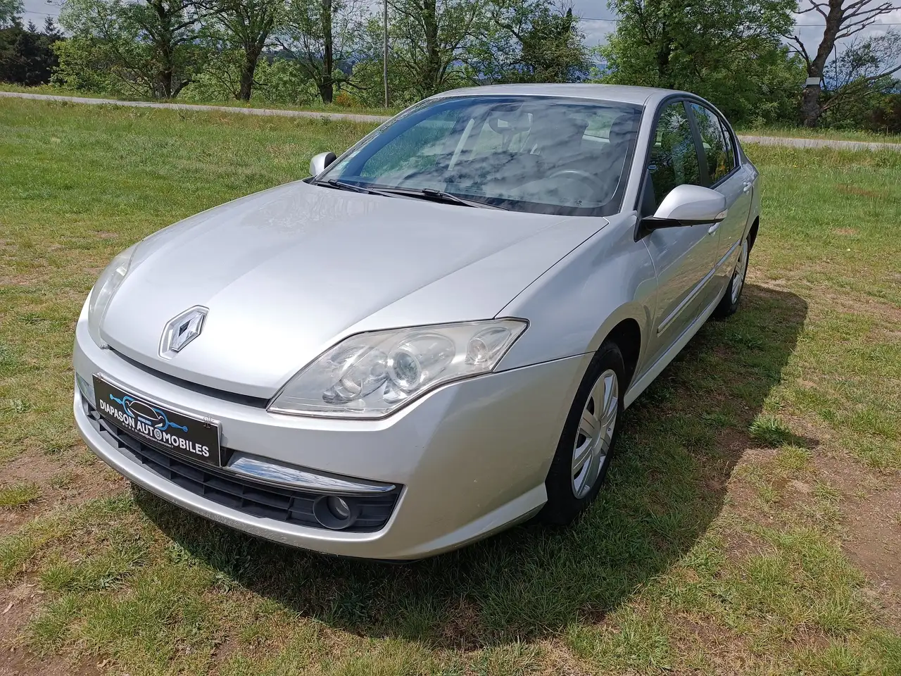 Renault Laguna III 1.6 16V Expression
