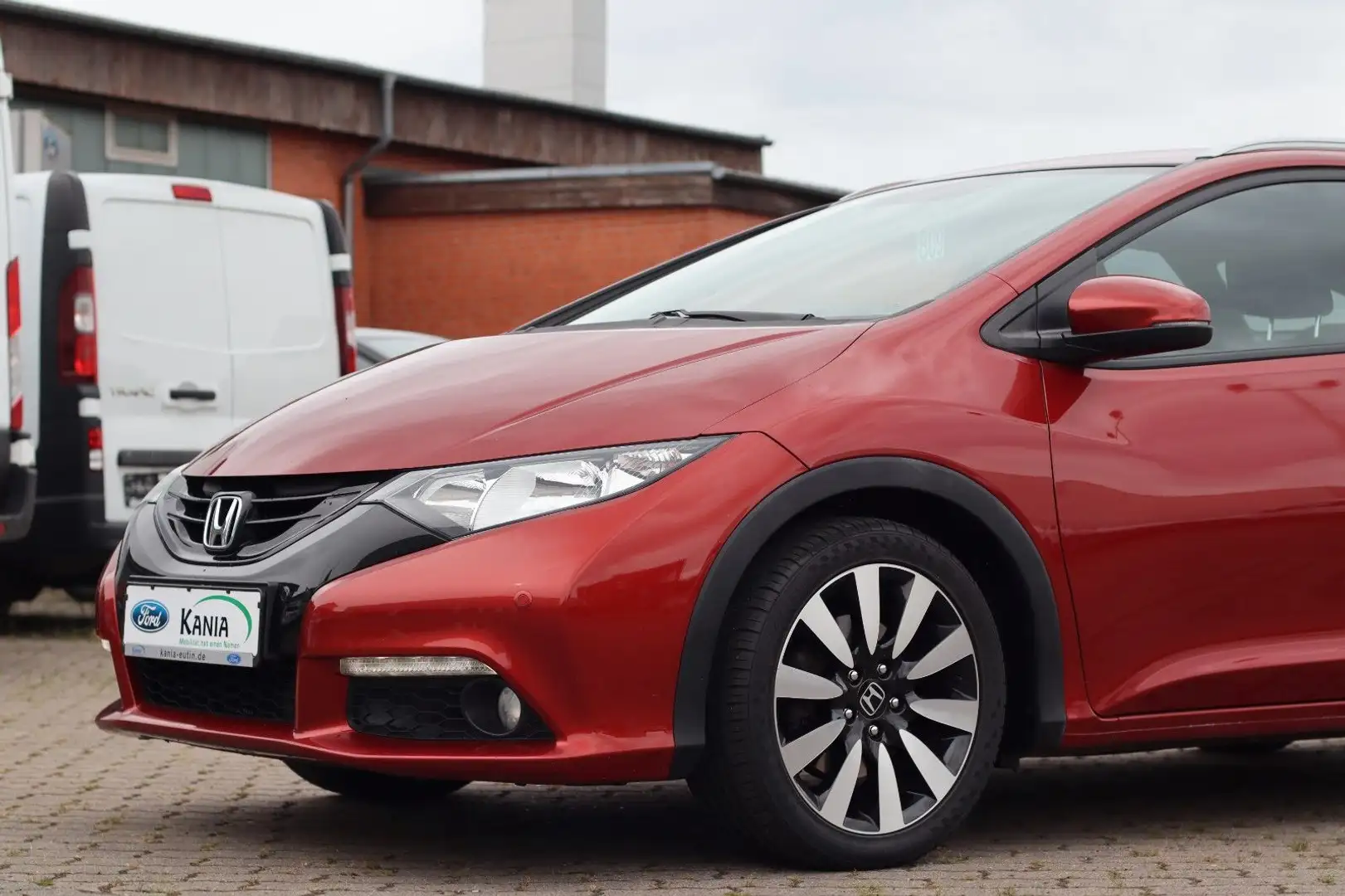 Honda Civic Tourer Lifestyle Rot - 2