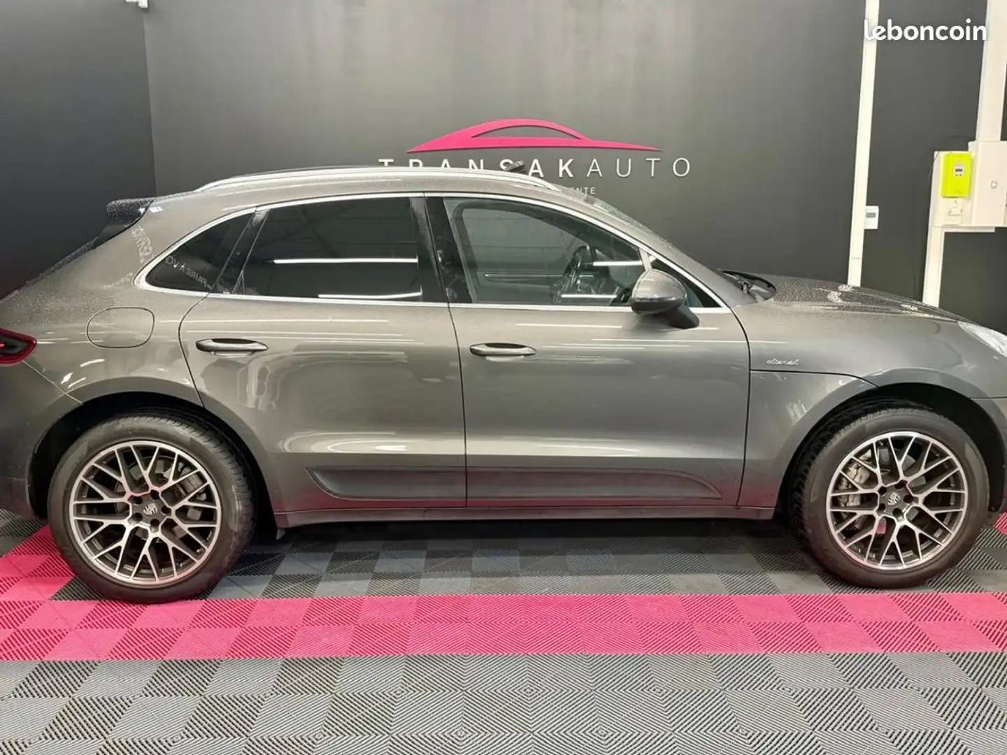 Porsche Macan S 3.0 V6 258ch PDK SUIVI COMPLET Grijs - 2
