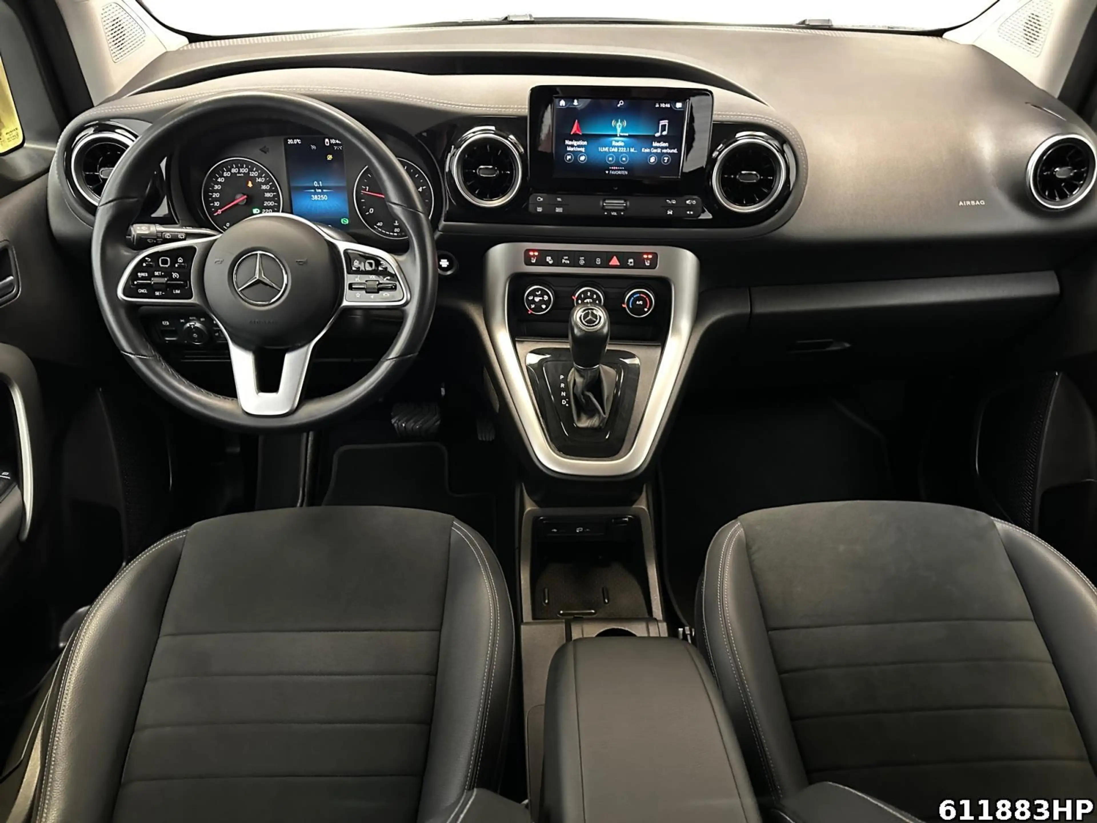 Mercedes-Benz T-Class Progressive AHK LED Rückfahrkamera — photo 8